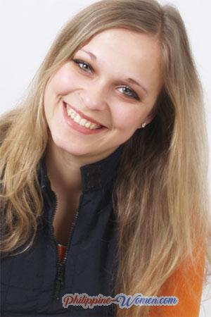 86013 - Julia Age: 24 - Ukraine