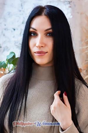 165784 - Elena Age: 33 - Russia