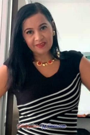 180662 - Yenny Age: 53 - Colombia