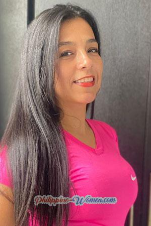 191919 - Nini Yohanna Age: 44 - Colombia