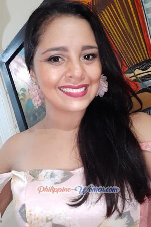 197535 - Maria Paula Age: 34 - Colombia