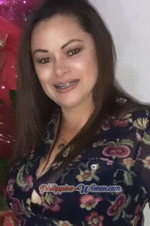 203845 - Yendry Age: 44 - Costa Rica