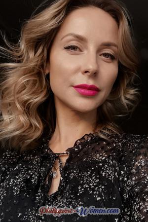 203964 - Ekaterina Age: 40 - Russia