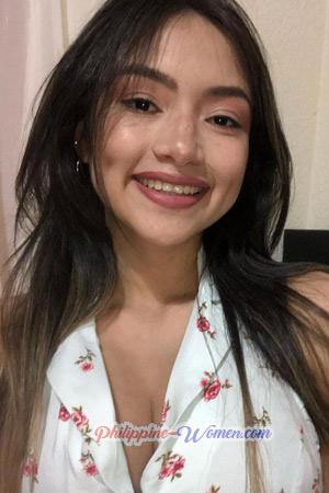 209944 - Claudia Age: 28 - Colombia