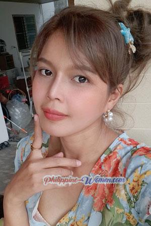 210830 - Chayapha Age: 33 - Thailand