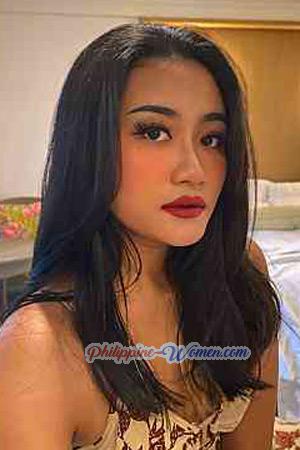 210837 - Kwanta Age: 25 - Thailand