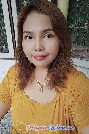 212684 - Anchittha Age: 45 - Thailand