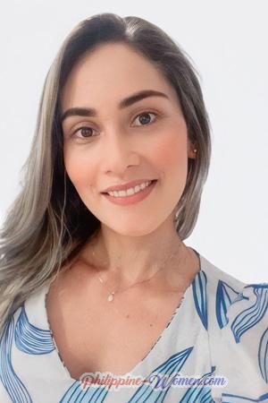 215010 - Ivonne Age: 34 - Colombia