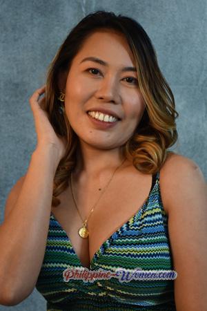 217136 - Jenjen (Jen) Age: 37 - Philippines