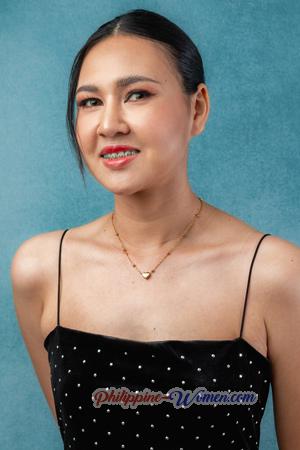 218877 - Malairat Age: 30 - Thailand