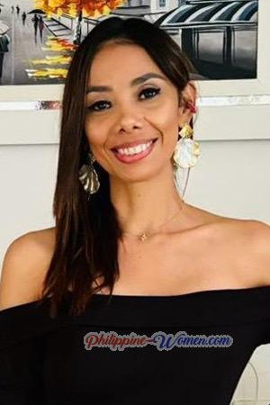 219567 - Yina Age: 42 - Colombia