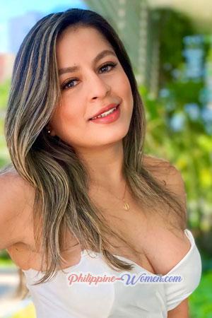 220420 - Mayra Age: 44 - Colombia