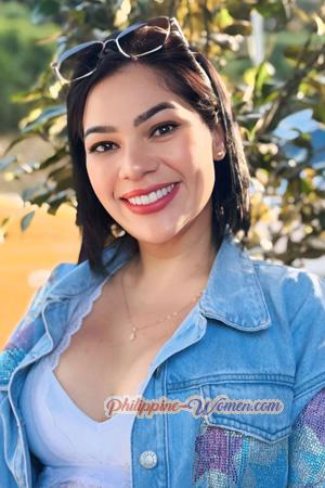 222790 - Daniela Age: 30 - Colombia