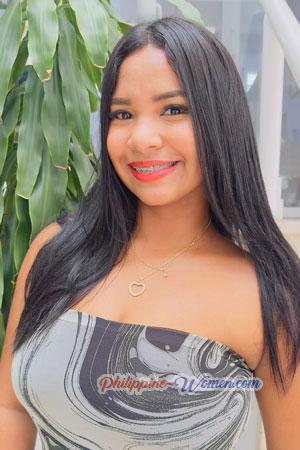 223840 - Nayelis Age: 23 - Colombia