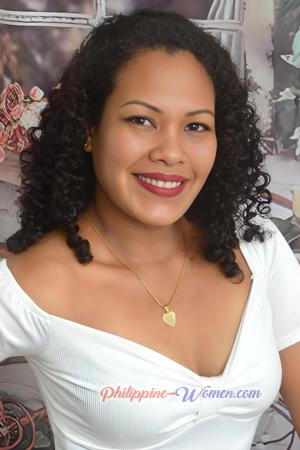 224738 - Katheryne Age: 42 - Peru